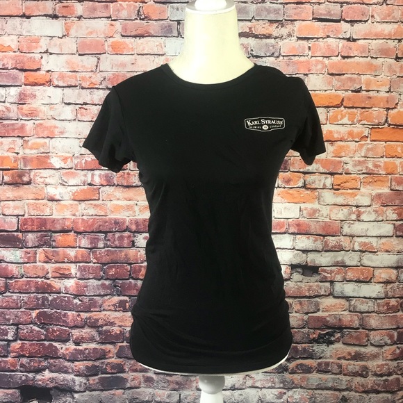 Karl Strauss Brewing Company Tops - 🎉SALE! Karl Strauss Brewing Company Fitted Tee M Karl Strauss Brewing Company Tops - 🎉SALE! Karl Strauss Brewing Company Fitted Tee M